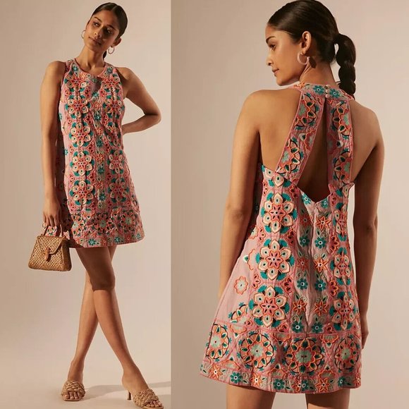 Anthropologie Dresses & Skirts - Anthropologie Embroidered & Appliqued Shift Dress